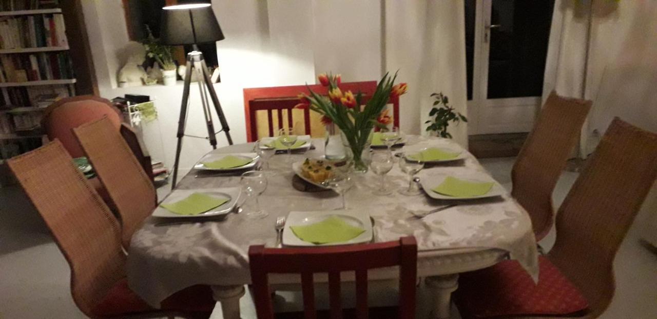 La Possonnière Au Fabuleux Festin酒店 外观 照片